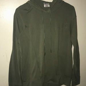 Workout Sweatshirt w/ Hoodie.